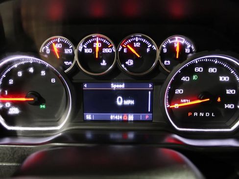 Used 2021 Chevrolet Silverado 1500 LT Trail Boss w/ Convenience Package II AWD/4WD image 10