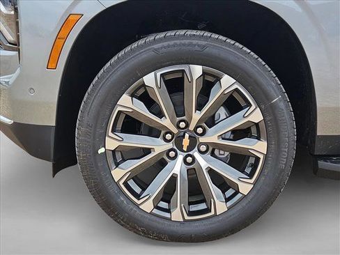 New 2026 Chevrolet Tahoe High Country w/ Sun And Tow Package AWD/4WD image 10