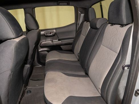 Certified 2021 Toyota Tacoma TRD Off-Road w/ Technology Package image 7