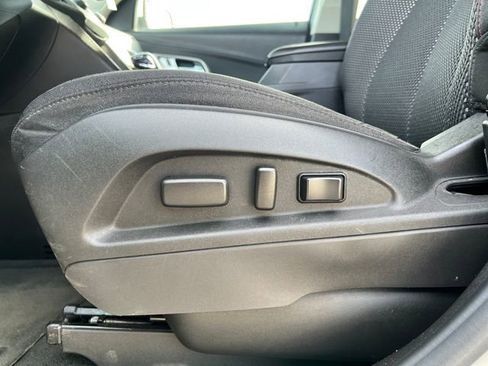 Used 2013 Chevrolet Equinox LT w/ Driver Convenience Package FWD image 16
