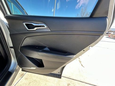 Used 2024 Kia Sportage LX image 26