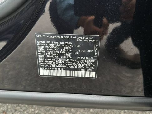 New 2026 Volkswagen Atlas SE FWD image 36