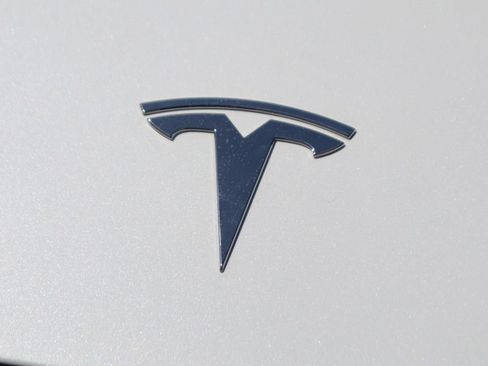 Used 2024 Tesla Model Y Performance AWD/4WD image 48