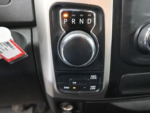 Used 2019 RAM 1500 Classic SLT image 24