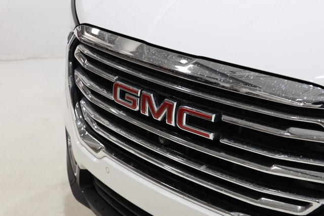 Used 2023 GMC Terrain SLT w/ Tech Package AWD/4WD image 10