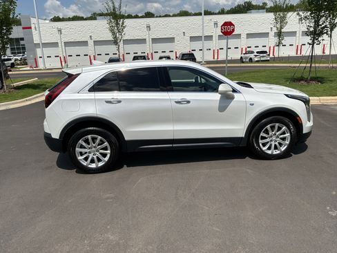 Used 2019 Cadillac XT4 Luxury FWD image 11