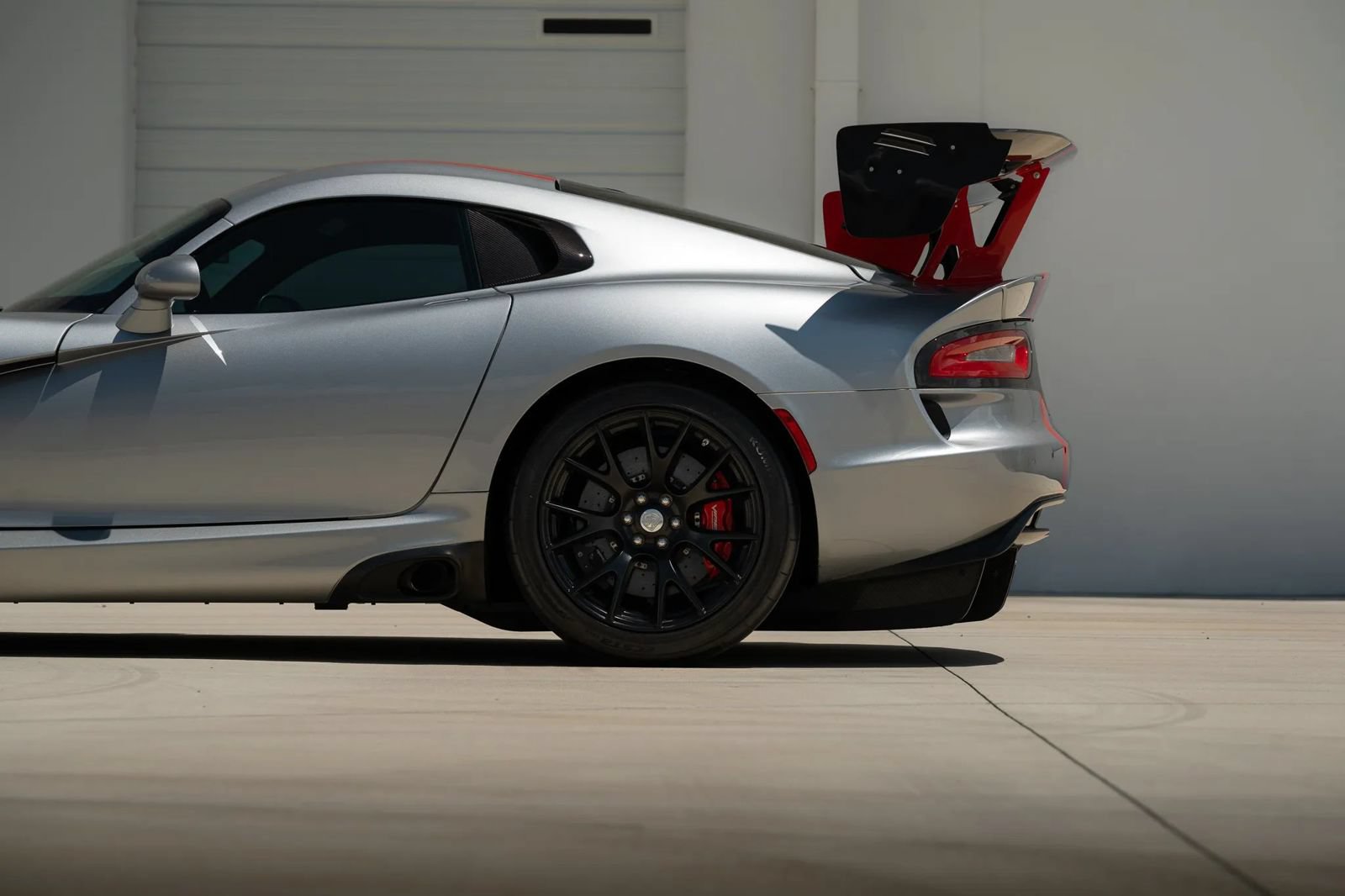 Used 2016 Dodge Viper GTC w/ ACR Package RWD image 36