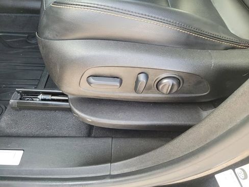 Used 2022 Chevrolet Equinox Premier w/ LPO, Floor Liner Package image 21