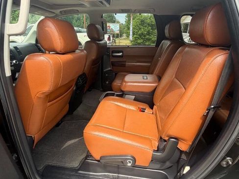 Used 2012 Toyota Sequoia Platinum AWD/4WD image 11