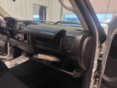 Used 2012 Chevrolet Silverado 2500 LT w/ Interior Plus Package image 16