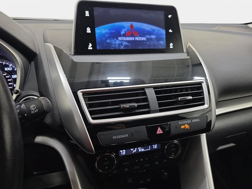 Used 2018 Mitsubishi Eclipse Cross SEL AWD/4WD image 19