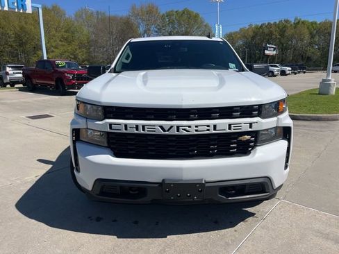 Used 2021 Chevrolet Silverado 1500 Custom w/ Safety Confidence Package image 11
