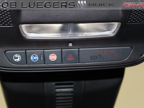 Certified 2025 GMC Acadia Elevation FWD image 27