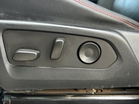 Certified 2023 Chevrolet Colorado Z71 w/ Z71 Convenience Package 2 image 13