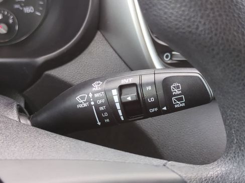 Used 2017 Kia Sorento FWD image 23