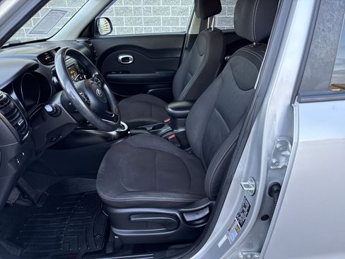 Used 2018 Kia Soul image 15