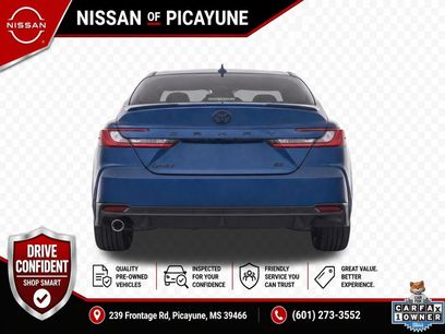 Used 2025 Toyota Camry SE w/ Convenience Package