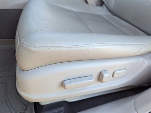 Used 2017 Acura RDX AWD w/ Technology Package image 23