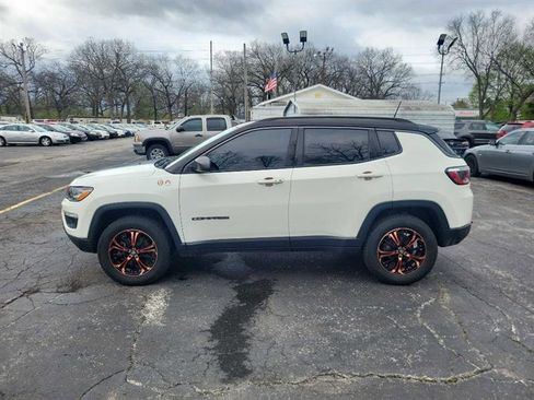 Used 2019 Jeep Compass Trailhawk AWD/4WD image 7