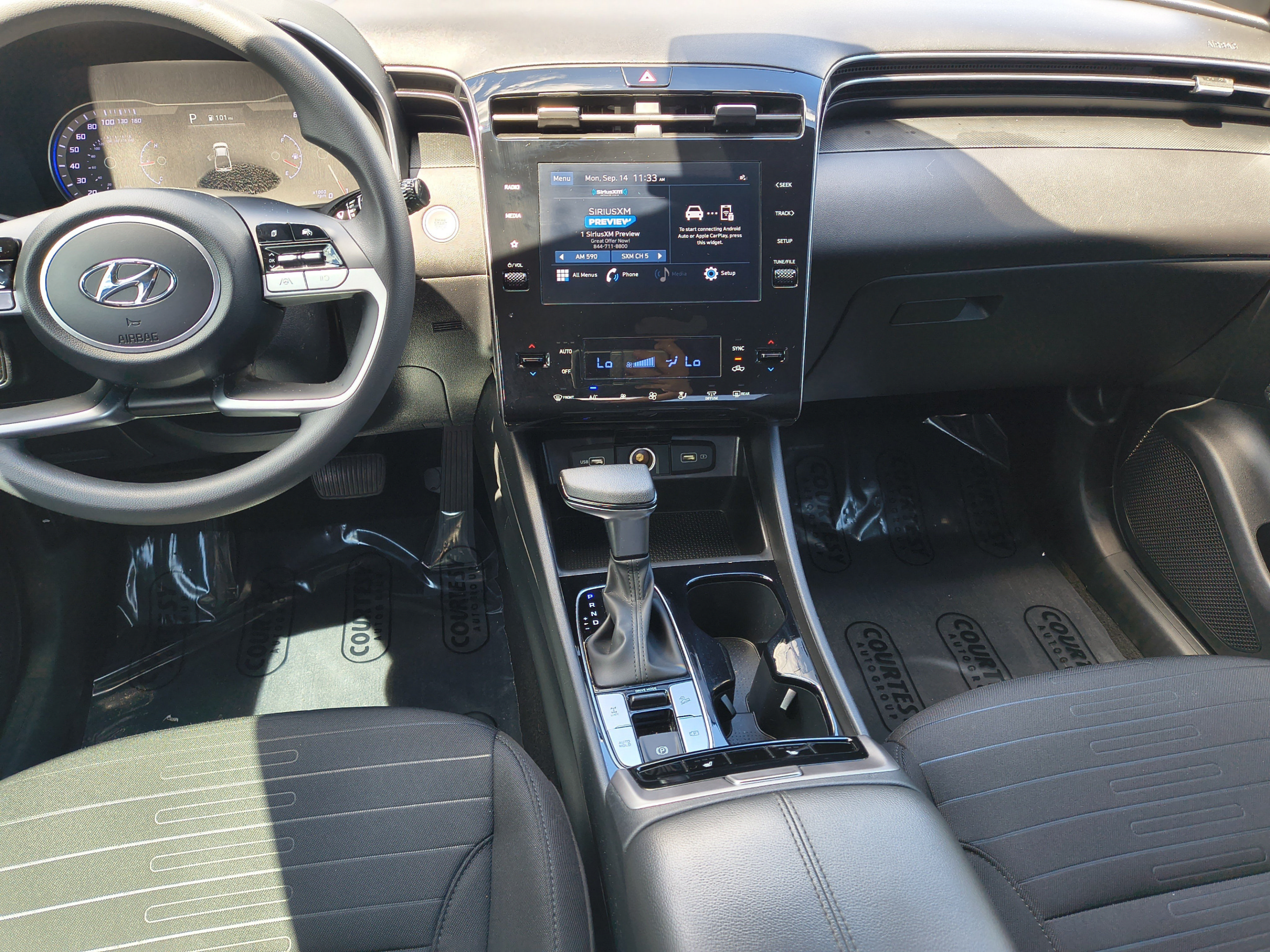 Certified 2024 Hyundai Santa Cruz SEL AWD/4WD image 12