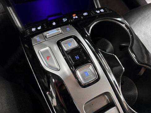 Used 2023 Hyundai Tucson Limited image 29