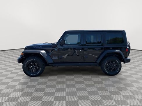 Used 2023 Jeep Wrangler Unlimited image 4