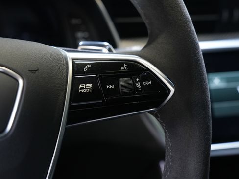 Used 2021 Audi RS 6 AVANT WAGON 4D image 45