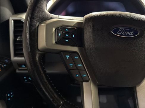 Used 2022 Ford F250 Lariat w/ Lariat Value Package image 16