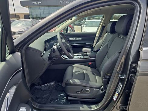 New 2026 Genesis GV70 2.5T AWD/4WD image 11