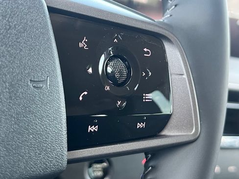 New 2026 Nissan Murano SV AWD/4WD image 13