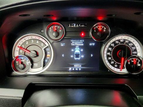 Used 2018 RAM 2500 Laramie w/ Sport Appearance Group AWD/4WD image 14