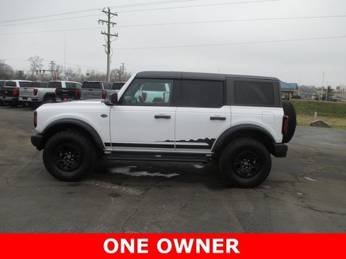 Used 2022 Ford Bronco Wildtrak image 9