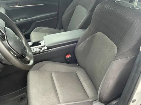 Used 2025 Toyota Camry LE FWD image 9