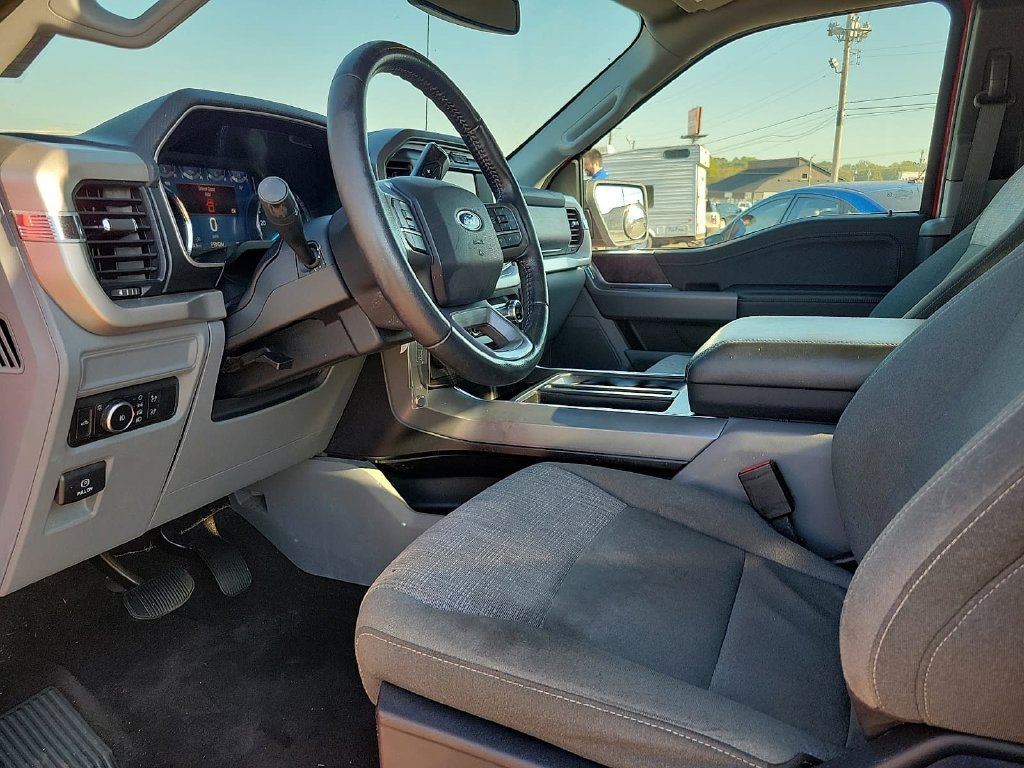 Used 2021 Ford F150 XLT w/ Equipment Group 301A Mid RWD image 15