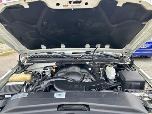 Used 2005 Cadillac Escalade EXT AWD/4WD image 22