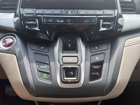 Used 2019 Honda Odyssey EX-L image 36