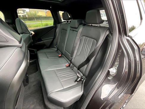 Used 2025 BMW X3 xDrive30i w/ Convenience Package image 27