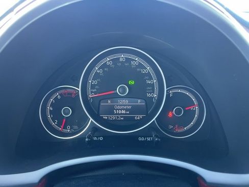 Used 2019 Volkswagen Beetle 2.0T SE image 19