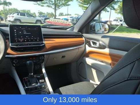 Used 2023 Jeep Compass Limited AWD/4WD image 12