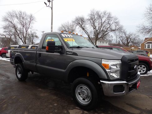 Used 2014 Ford F250 XL w/ Power Equipment Group image 3