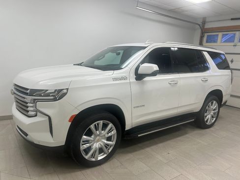 Used 2024 Chevrolet Tahoe High Country image 10