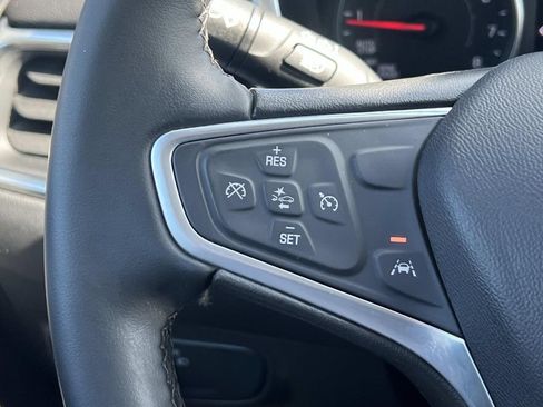 Used 2023 Chevrolet Equinox LT FWD image 22