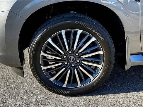 New 2026 Nissan Armada Platinum Reserve w/ Convenience Package image 7