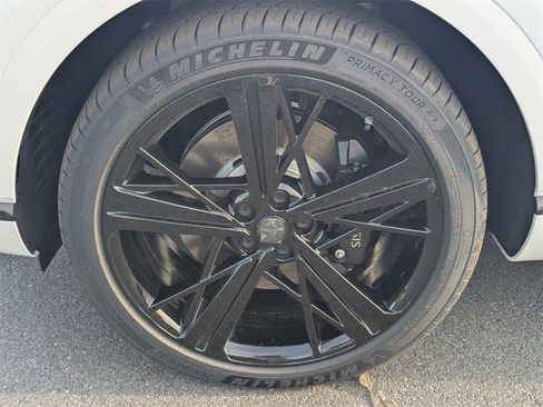 New 2026 Genesis GV80 3.5T e-SC image 11