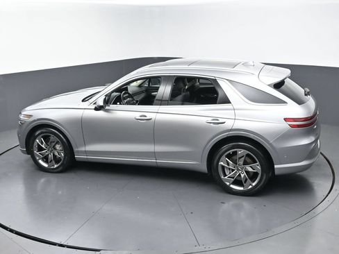 Used 2025 Genesis Electrified GV70 AWD/4WD image 7