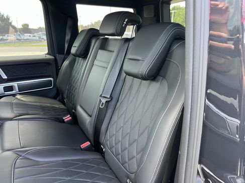 Used 2022 Mercedes-Benz G 550 image 33