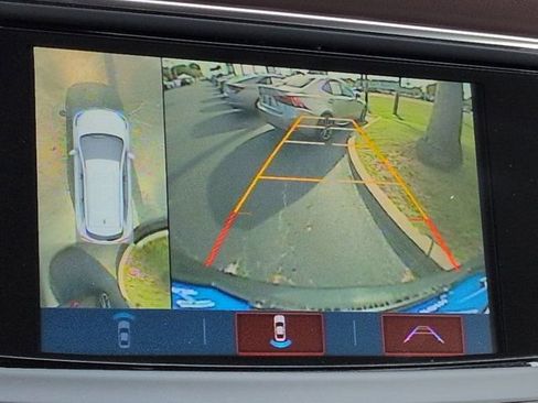 Used 2018 Buick Enclave Avenir w/ Trailering Package FWD image 21