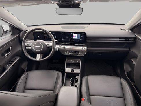 Used 2024 Hyundai Kona Limited image 10