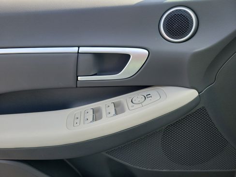 New 2025 Hyundai Sonata SEL FWD image 17
