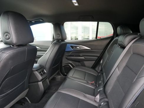 Used 2025 Chevrolet Equinox EV LT w/ Convenience Package FWD image 5